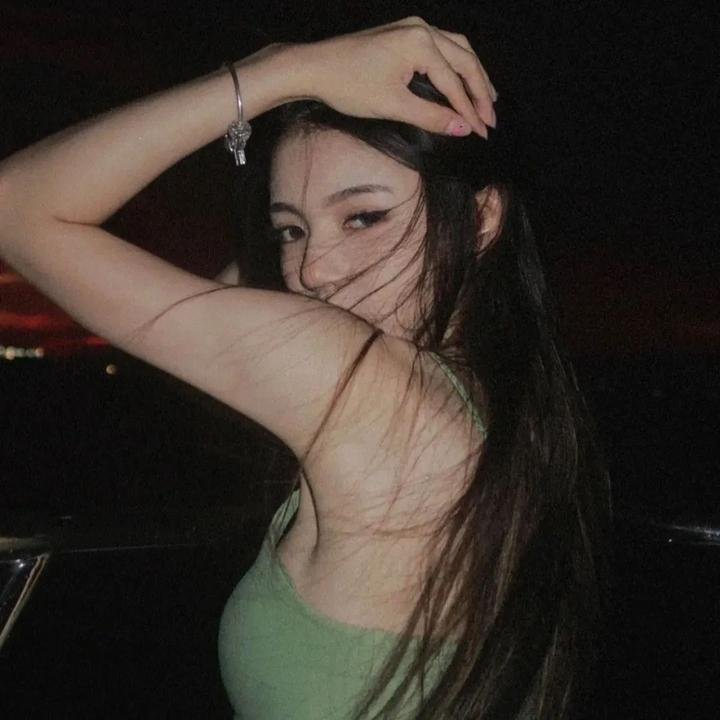 美女与液体人